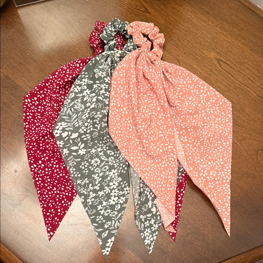 Women’s Pacsun Patterned Hair Accessories
